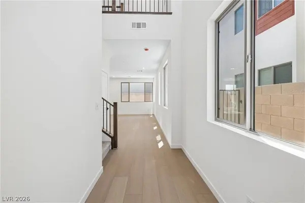 4285 Park Edge CT, Las Vegas, NV 89141