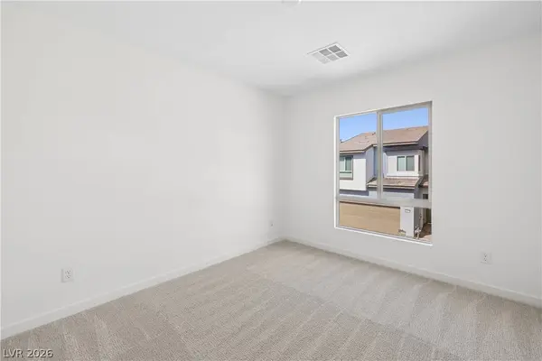 9221 Harworth ST, Las Vegas, NV 89166