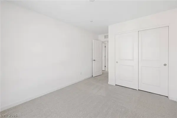 9221 Harworth ST, Las Vegas, NV 89166