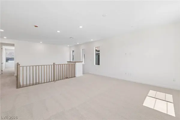 10456 Mountain Aster AVE, Las Vegas, NV 89166