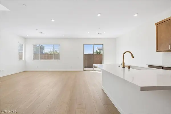 4269 Park Edge CT, Las Vegas, NV 89141