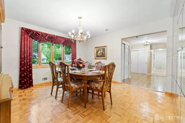 18 Academic RD, East Brunswick, NJ 08816