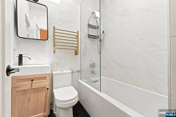 85 Union ST #2nd Floor, Jersey City, NJ 07304