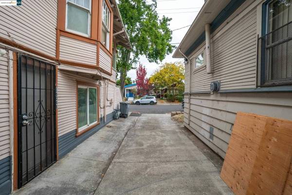 1606 Derby, Berkeley, CA 94703