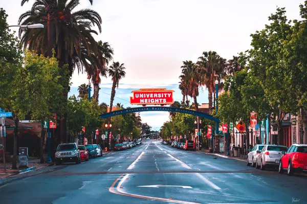 feature image of San Diego Real Estate Market Update: What Sellers Need to Know This Month