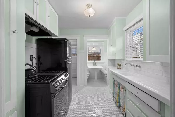 3226 30th St, San Diego, CA 92104