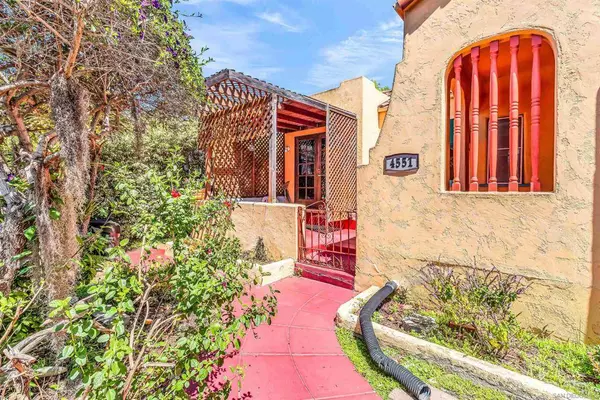 4551 Maryland St, CA 92116