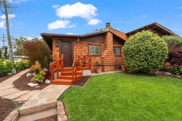 4573-4575 Massachusetts St, San Diego, CA 92116