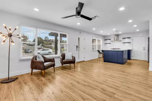 2702 Ridge View Dr, San Diego, CA 92105