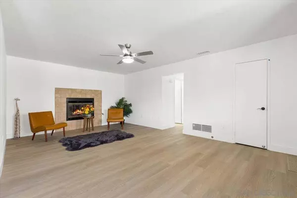 1634 Grandon Ave, San Marcos, CA 92078