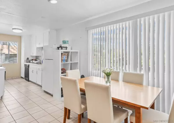 3964 Manzanita Dr, San Diego, CA 92105