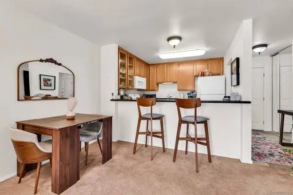 3030 Suncrest Dr #801, San Diego, CA 92116