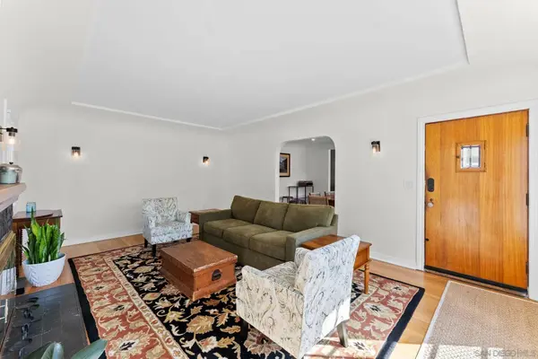 4829 Oregon St, San Diego, CA 92116