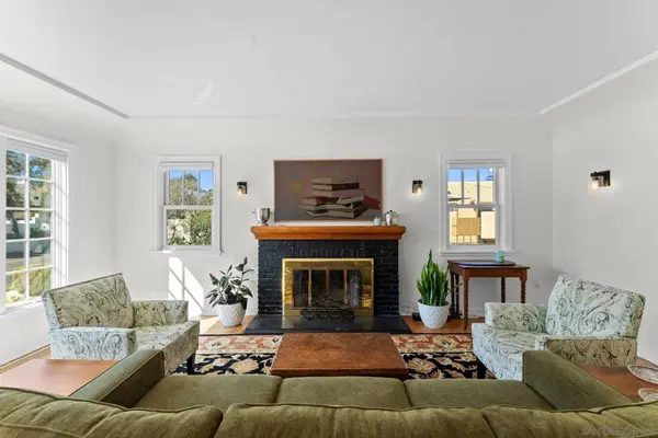 4829 Oregon St, San Diego, CA 92116
