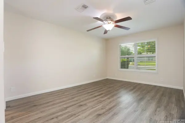 5606 Granger, San Antonio, TX 78240