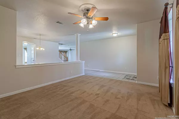 4807 Bending Grv, San Antonio, TX 78259