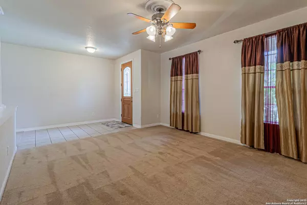 4807 Bending Grv, San Antonio, TX 78259