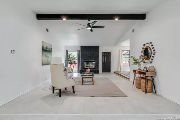 14622 Bitternut Woods, San Antonio, TX 78249