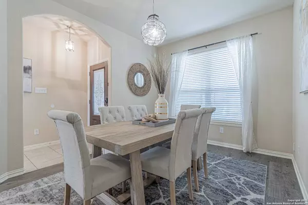 22819 Akin Town, San Antonio, TX 78261