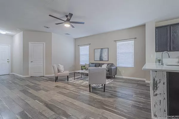 12239 Hamlin Crk, San Antonio, TX 78254