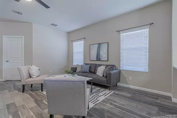 12239 Hamlin Crk, San Antonio, TX 78254