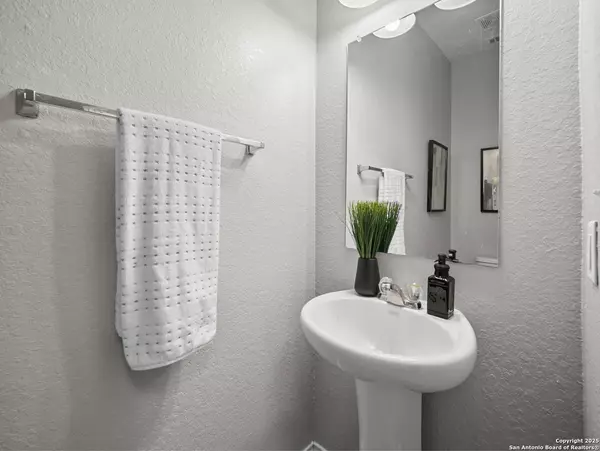 10630 Castello Canyon, San Antonio, TX 78254