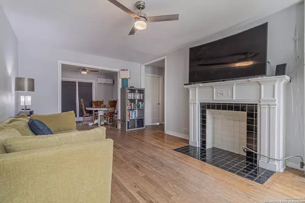 1703 Texas Ave, San Antonio, TX 78201