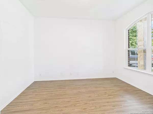 4526 Harrisburg, San Antonio, TX 78223