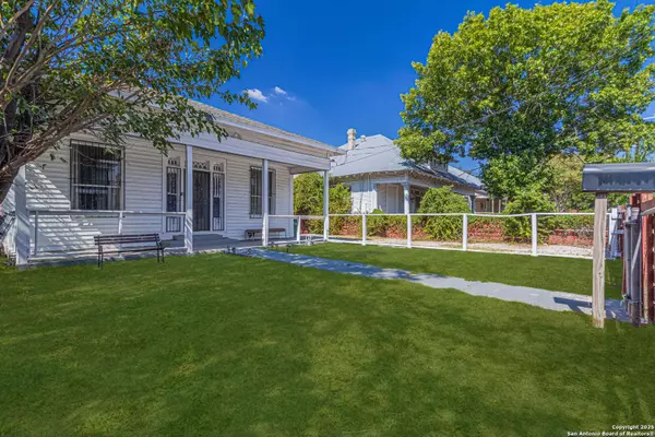 1123 Hackberry, San Antonio, TX 78210