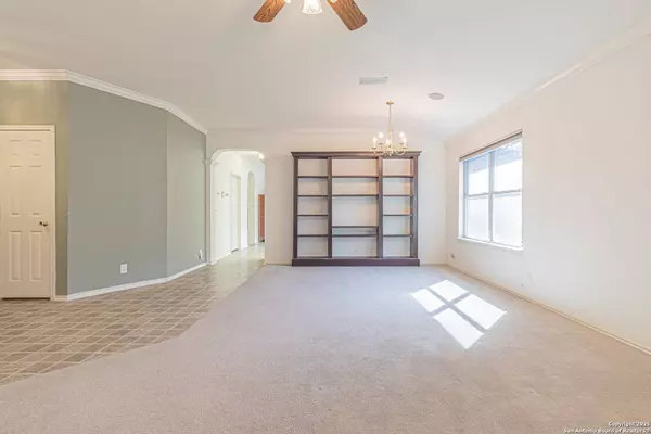 1140 Lion Way, San Antonio, TX 78251