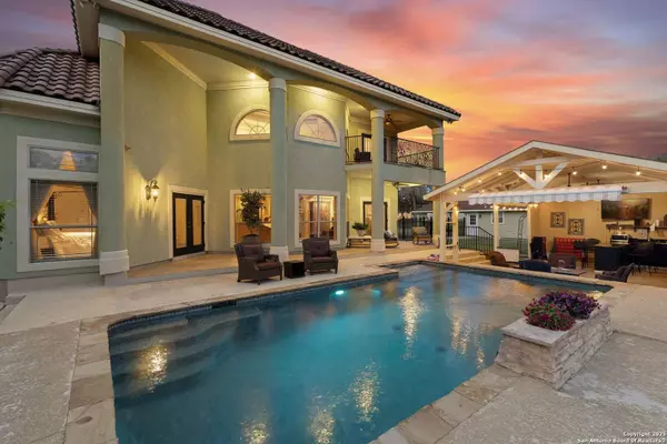 443 Rosewood Dr, La Vernia, TX 78121