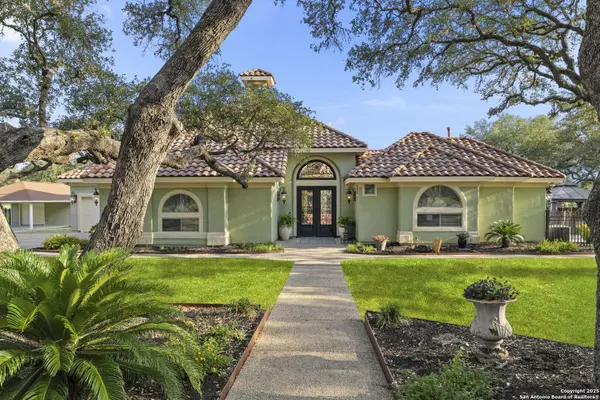 443 Rosewood Dr, La Vernia, TX 78121