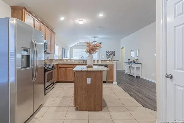 8722 JOGEVA WAY, San Antonio, TX 78251-5007