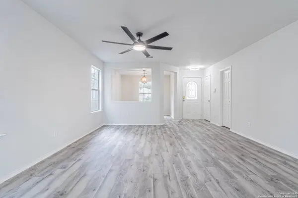 6615 Suncliff Crst, San Antonio, TX 78238