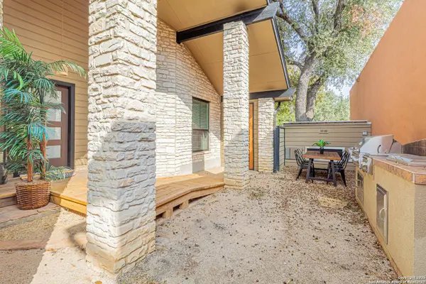 1106 River Vista W, San Antonio, TX 78216