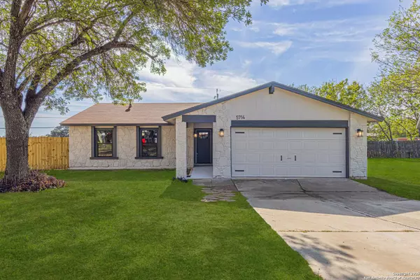 5714 Green Manor St, San Antonio, TX 78223