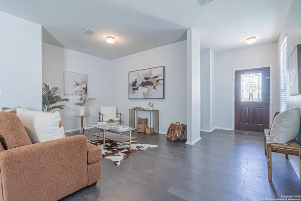 11818 Silver Coins, San Antonio, TX 78254