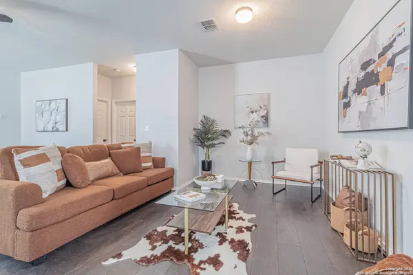 11818 Silver Coins, San Antonio, TX 78254