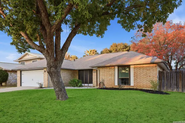 3507 Oakfort St, San Antonio, TX 78247