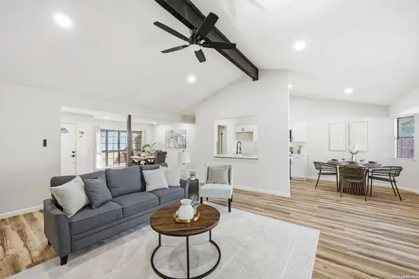 3507 Oakfort St, San Antonio, TX 78247