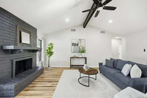 3507 Oakfort St, San Antonio, TX 78247