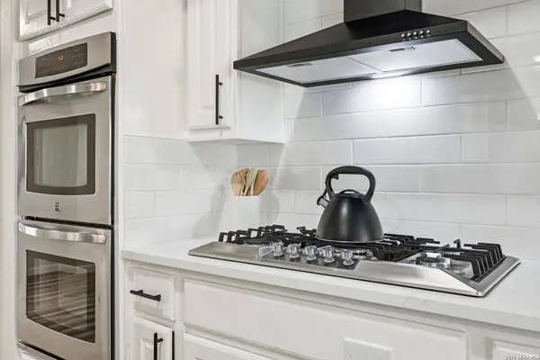 17119 Turkey Point St, San Antonio, TX 78232