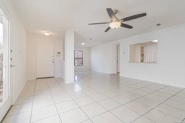 9815 Messenger Pass, San Antonio, TX 78245