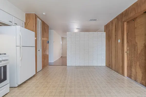 1926 Rawhide Ln, San Antonio, TX 78227