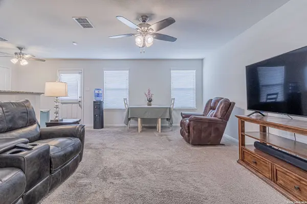 12323 COMMANDER DR, San Antonio, TX 78252