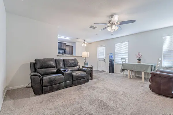 12323 COMMANDER DR, San Antonio, TX 78252