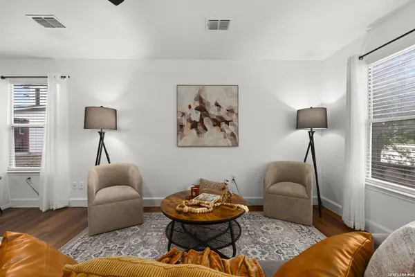 6706 Dragon Fire, San Antonio, TX 78242