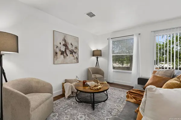 6706 Dragon Fire, San Antonio, TX 78242