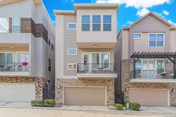 3839 Harry Wurzbach Rd #10, San Antonio, TX 78209