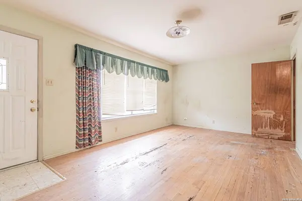 4719 Dagmar Dr, San Antonio, TX 78222